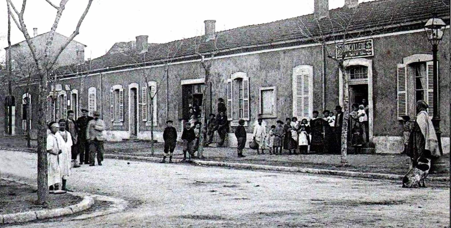 1228- Cassaigne - Grande Rue2.jpg